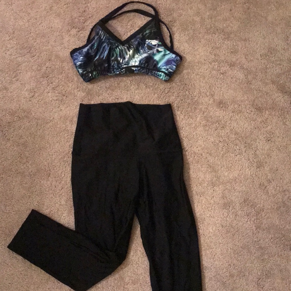 Emily HSU designs Jet shimmer capris + sports bra